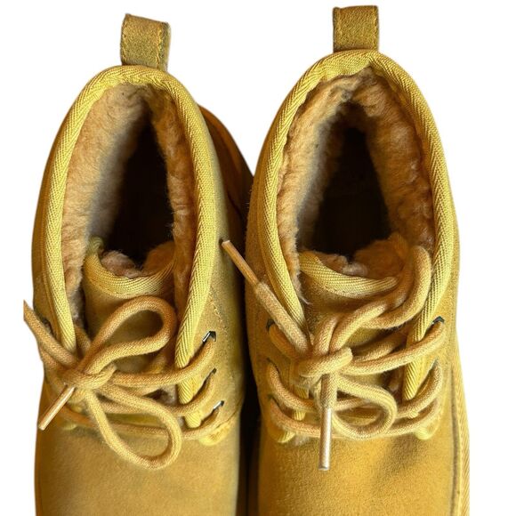 UGG Neumel II Canary Suede Women’s /Junior's Ankle Chukka Boots Sz 4 US/ 36 EU - Picture 11 of 16